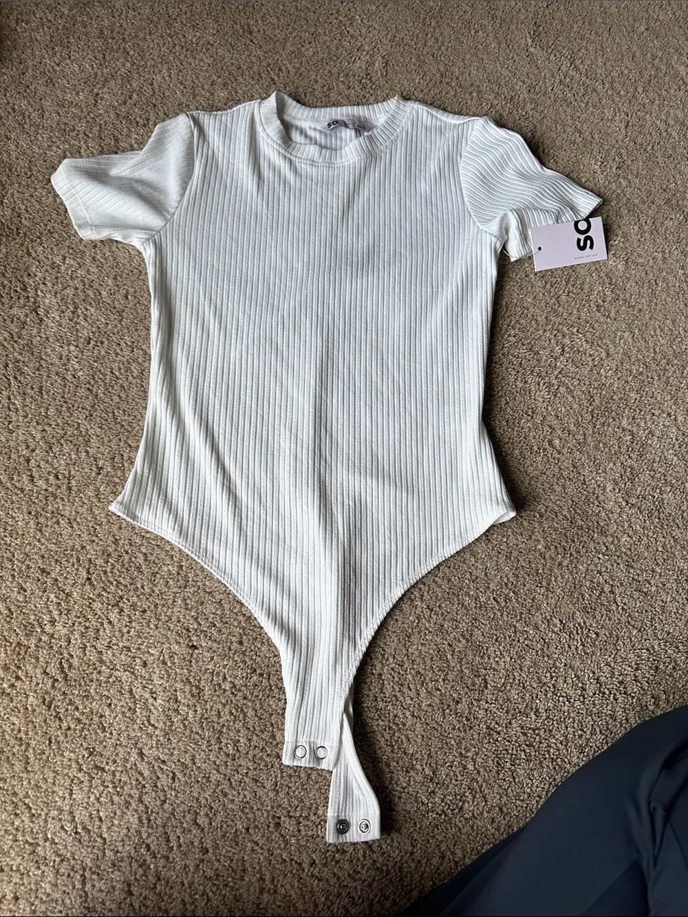 SO White Ribbed Short-Sleeve Bodysuit with Crew Neck